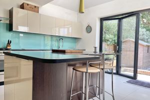 Photo 18- click for photo gallery